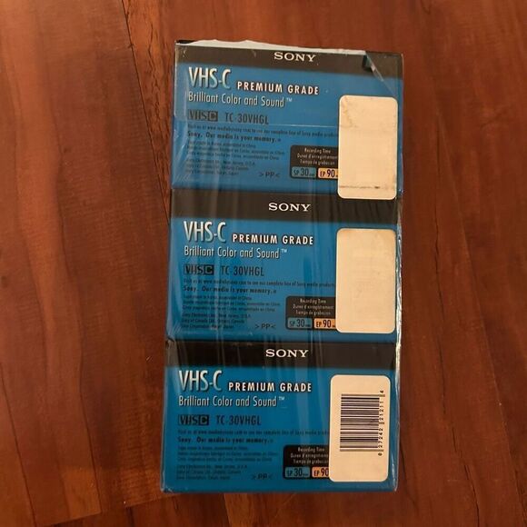 Sealed Sony VHS-C Premium 3 Pack Tapes 30 Minute SP 90 Minute EP New - Picture 3 of 4